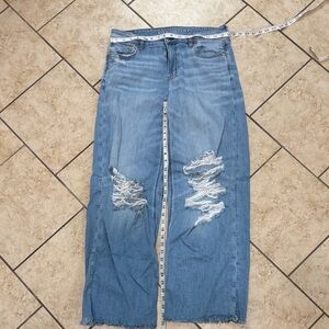 American Eagle Outfitters Light Blue Distressed Straight Leg Jeans